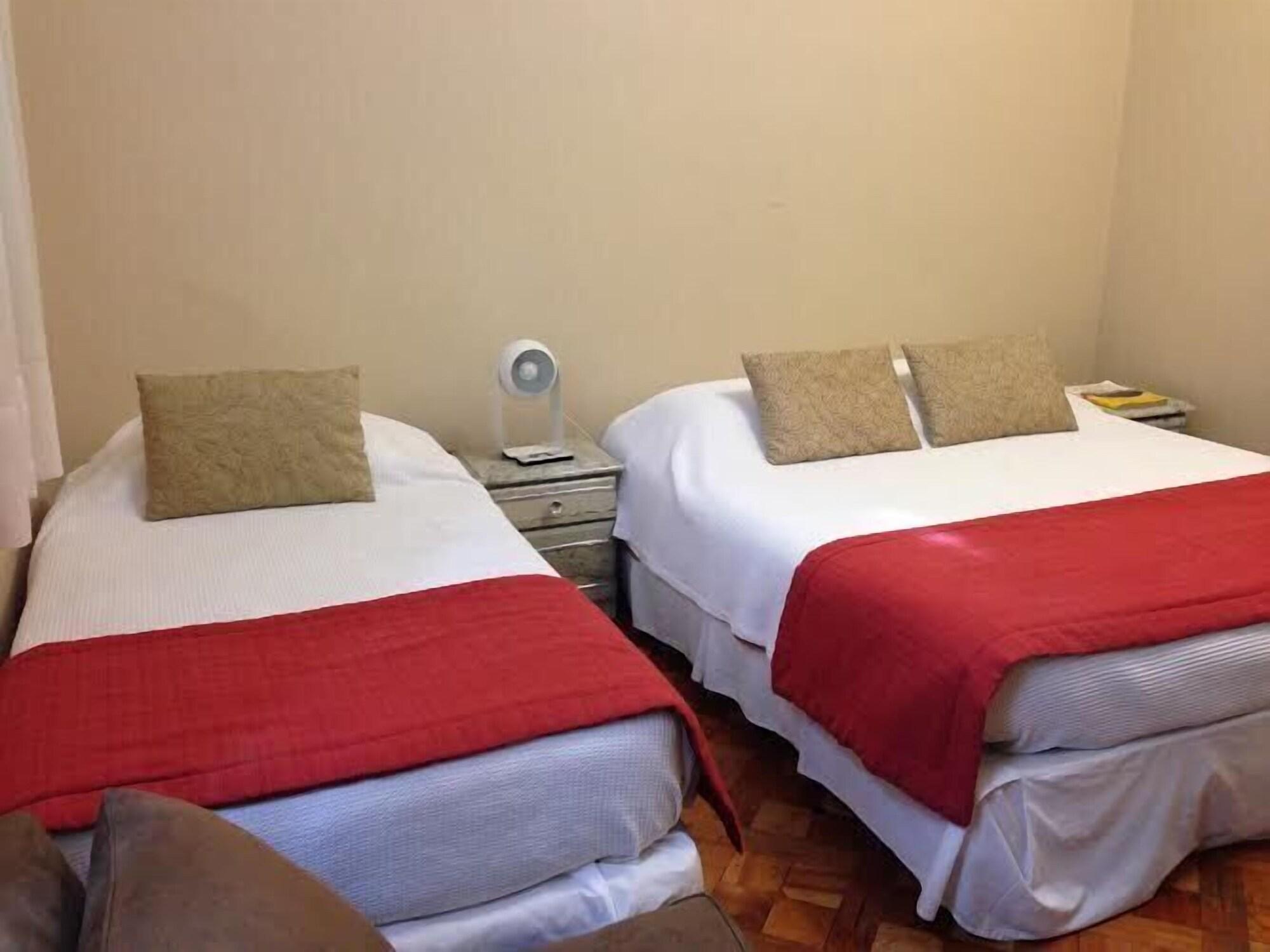 Hotel Baleares سانتياغو المظهر الخارجي الصورة